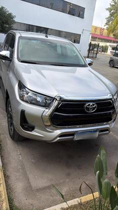 TOYOTA HILUX 2.7 VVT-i FLEX CD SRV 4X4 AUTOMÁTICO
